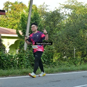Runner Photo 9300729