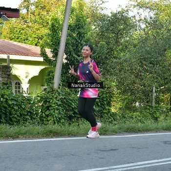 Runner Photo 9300751