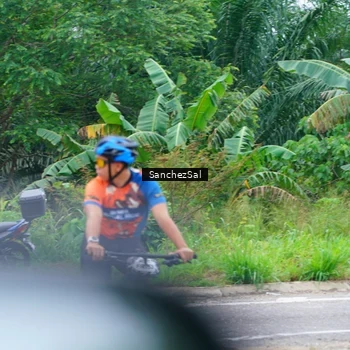 Runner Photo 9301740