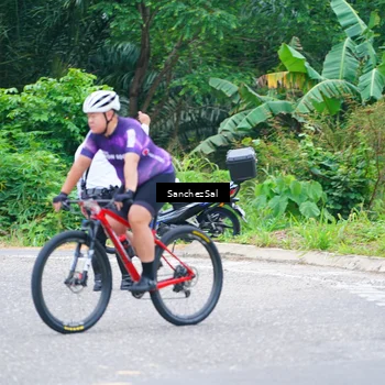Runner Photo 9301773