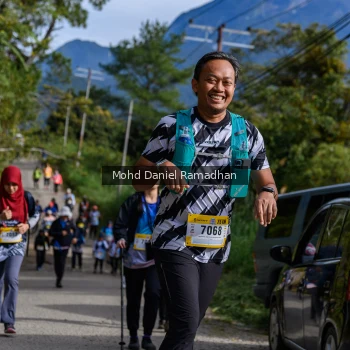 Runner Photo 93026