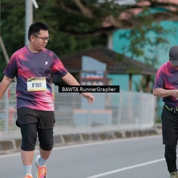 Runner Photo 9307299