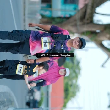Runner Photo 9307433