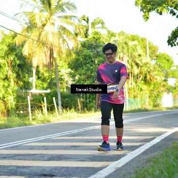 Runner Photo 9308005