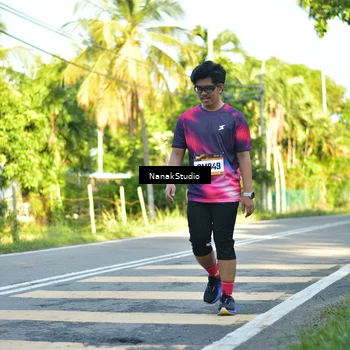 Runner Photo 9308017