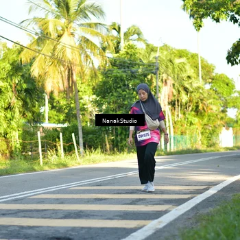 Runner Photo 9308032