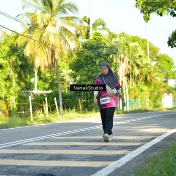 Runner Photo 9308033
