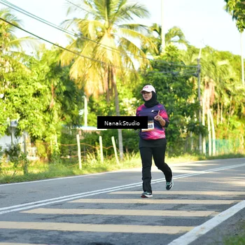 Runner Photo 9308039