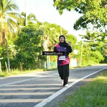 Runner Photo 9308066