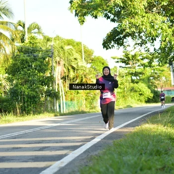 Runner Photo 9308067