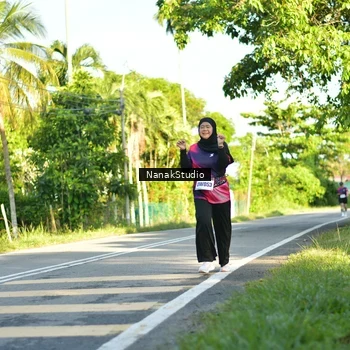 Runner Photo 9308068