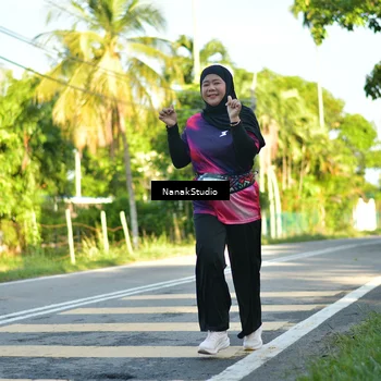 Runner Photo 9308076