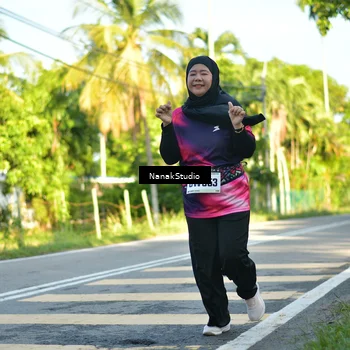 Runner Photo 9308078