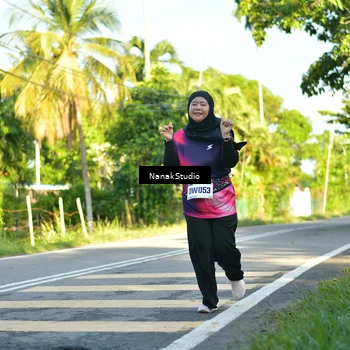 Runner Photo 9308079