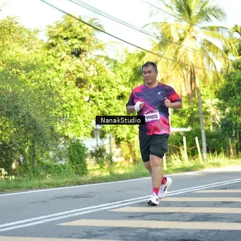 Runner Photo 9308100