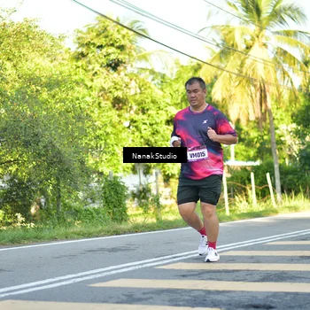 Runner Photo 9308111