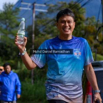 Runner Photo 93105
