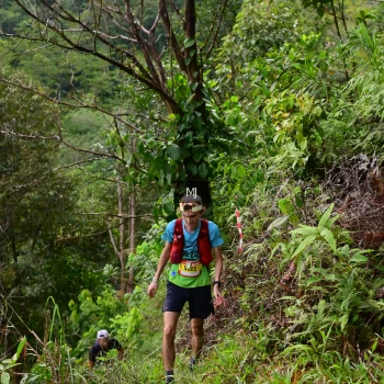 Runner Photo 94102