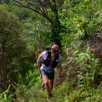 Runner Photo 94200