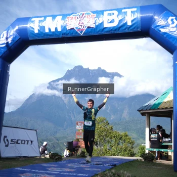 Runner Photo 95924