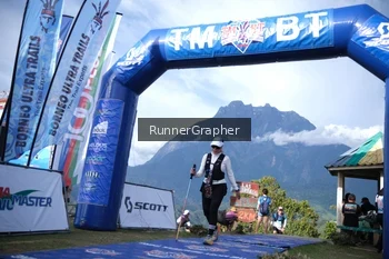 Runner Photo 96034
