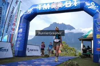 Runner Photo 96051