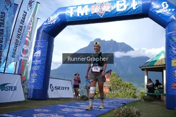 Runner Photo 96053