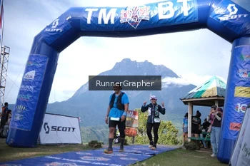 Runner Photo 96104