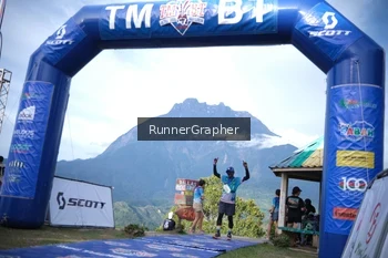 Runner Photo 96114