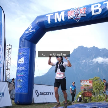 Runner Photo 96135