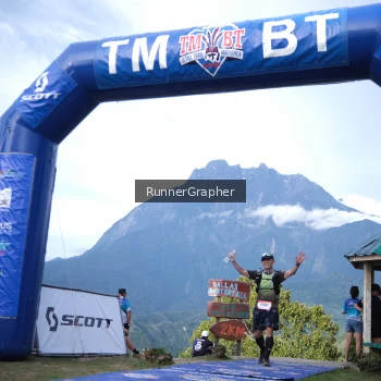 Runner Photo 96146