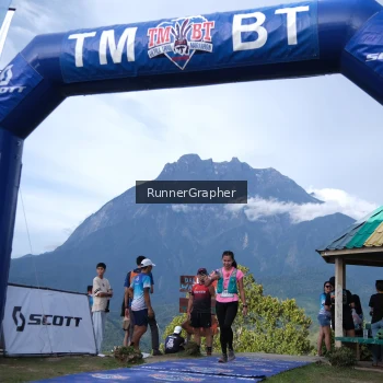 Runner Photo 96168