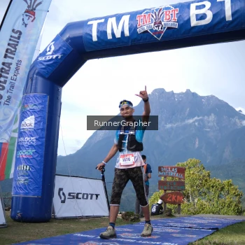 Runner Photo 96222