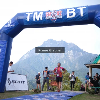 Runner Photo 96355