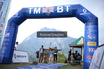 Runner Photo 96370