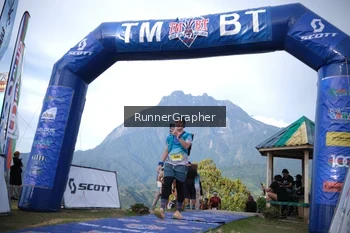 Runner Photo 96399