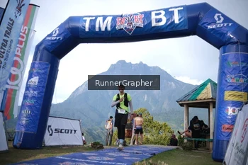 Runner Photo 96410