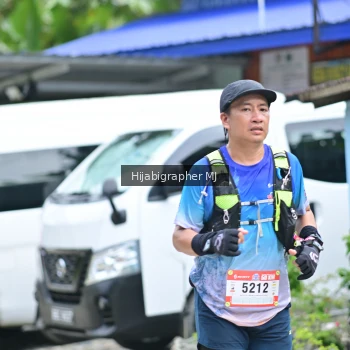 Runner Photo 96504