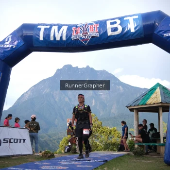 Runner Photo 96521