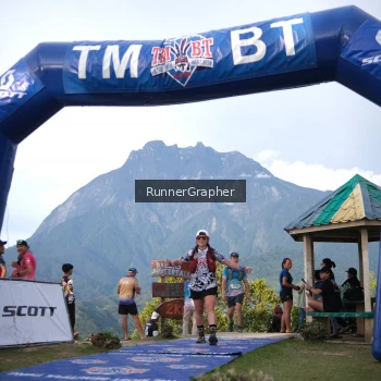 Runner Photo 96532
