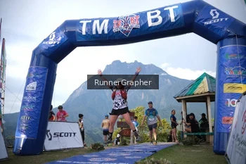Runner Photo 96537