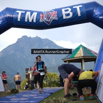 Runner Photo 96570
