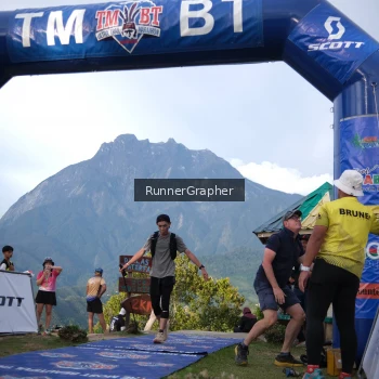 Runner Photo 96581