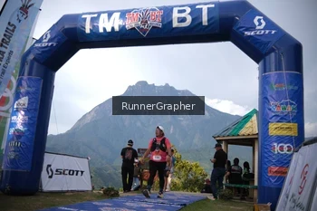 Runner Photo 96589