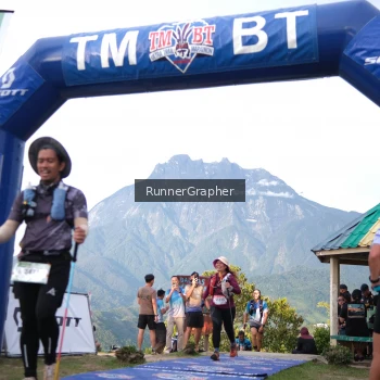 Runner Photo 96633