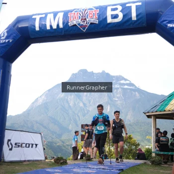 Runner Photo 96641