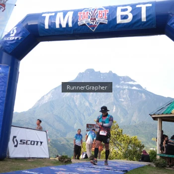 Runner Photo 96648