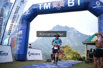 Runner Photo 96650