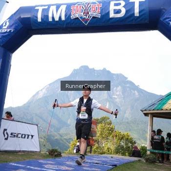 Runner Photo 96658
