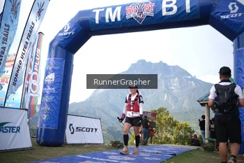 Runner Photo 96665